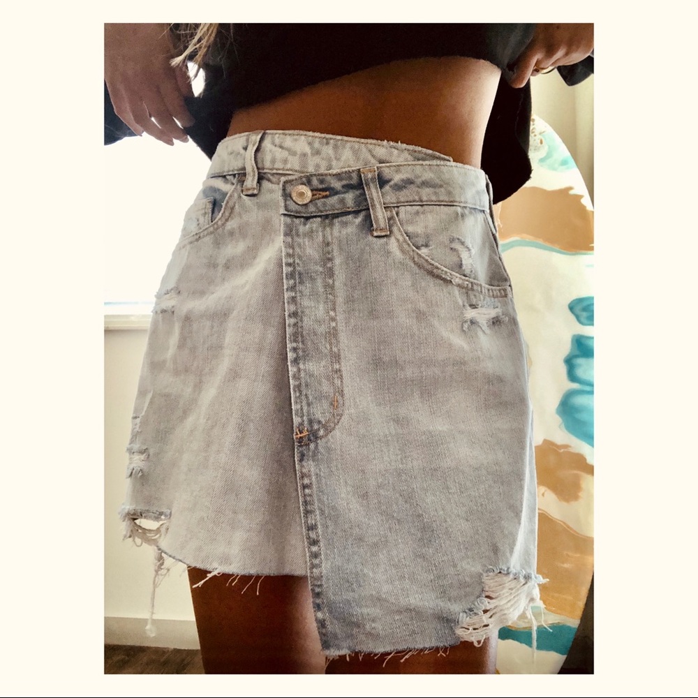 VERVET High-Rise Mini Wrap Skirt | Size: Small